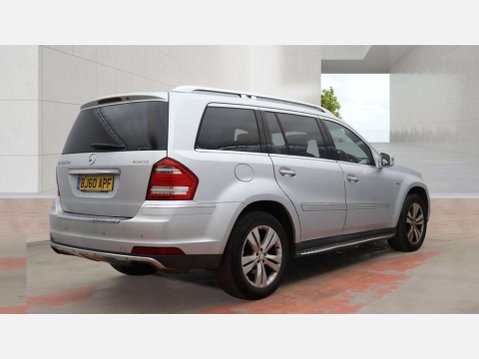 Mercedes-Benz GL Class 3.0 GL350 BlueEfficiency CDi Auto 4WD 5dr 4