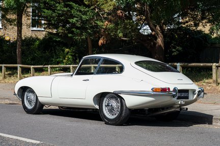 Jaguar E-Type 3.8 Litre Flat Floor FHC 4