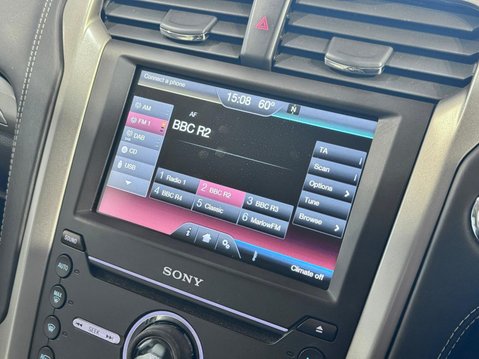 Ford Mondeo 2.0 TDCi Vignale Powershift Euro 6 (s/s) 5dr 16