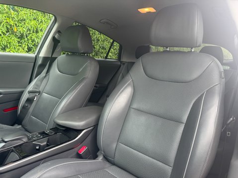 Hyundai IONIQ (Sold) 38.3kWh Premium SE Hatchback 5dr Electric Auto (136 ps) 8