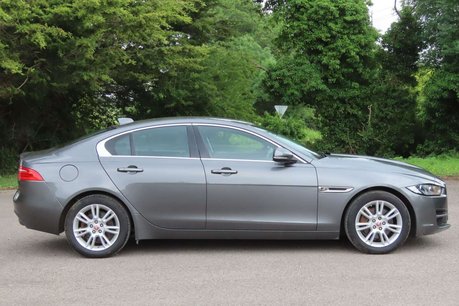 Jaguar XE 2.0d Prestige Auto Euro 6 (s/s) 4dr 5