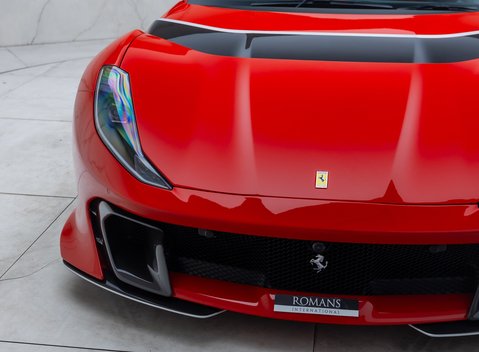 Ferrari 812 Competizione 34