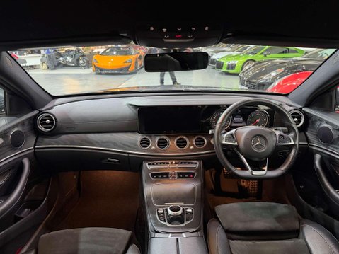 Mercedes-Benz E Class 2.0 E220d AMG Line Saloon 4dr Diesel G-Tronic+ Euro 6 (s/s) (194 ps) 2