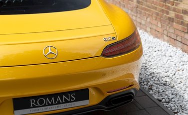 Mercedes-Benz Amg GT GT S 22