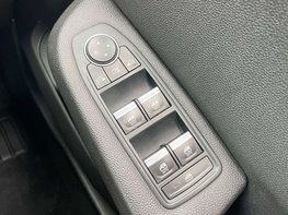 Renault Clio 1.0 Clio Iconic Bose TCe 5dr 53