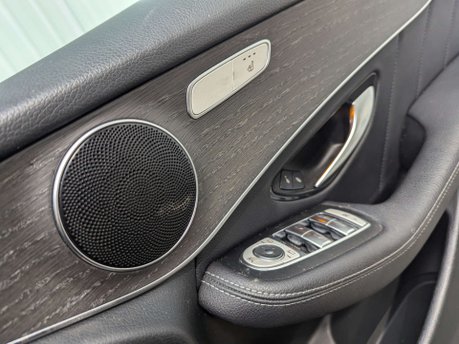 Mercedes-Benz GLC 2.0 GLC 220 D 4Matic AMG Line Auto 4WD 5dr 83