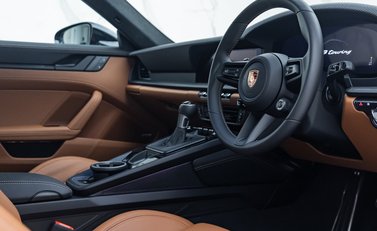 Porsche 911 GT3 TOURING (992.2) 11