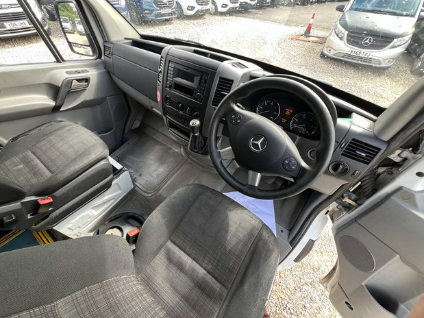 Mercedes-Benz Sprinter MWB L2H1 Low Roof Ex-Police Van-Rear Seats + Racking EURO 6 NO VAT 28