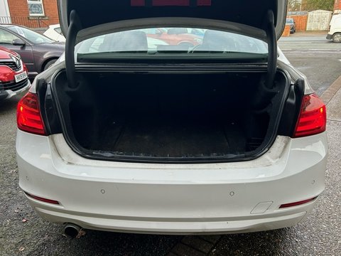 BMW 3 Series 320D XDRIVE SE 11