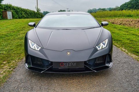 Lamborghini Huracan LP 640-4 EVO 21