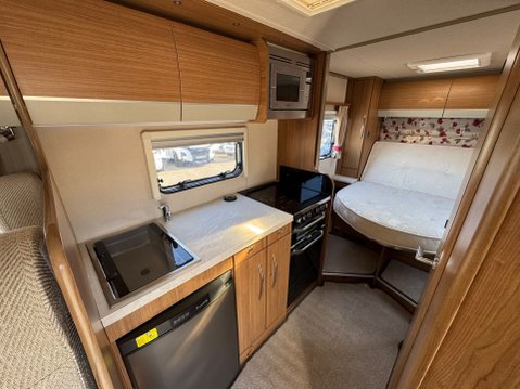 Auto-Trail Imala 730 3