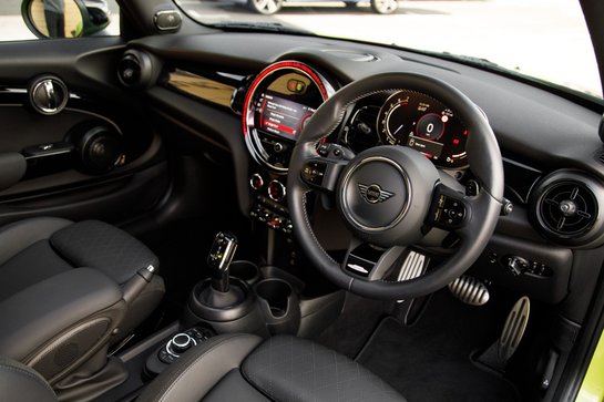 Mini Hatch COOPER S SPORT