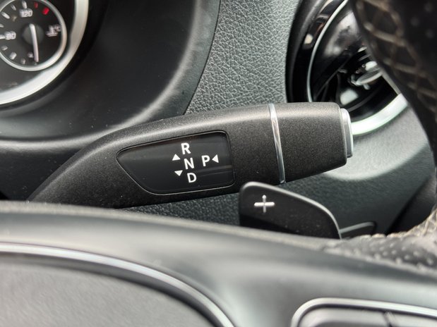 Mercedes-Benz Vito Crew Cab AUTO LWB L2H1 Sport 119 Camera Nav Sensors EURO 6 25