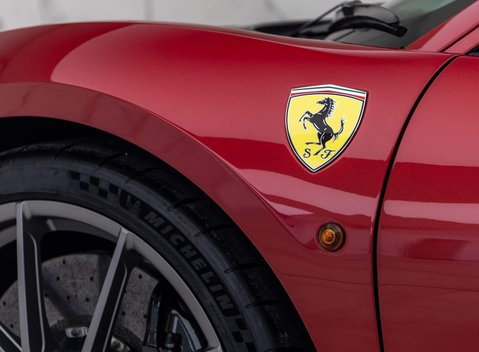 Ferrari 488 Pista 25