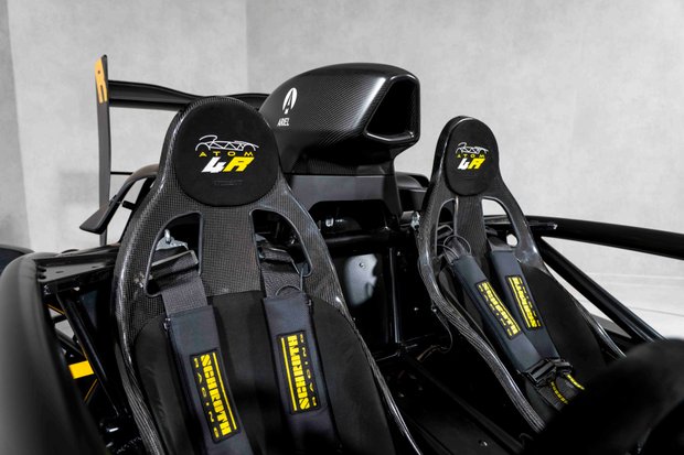 Ariel Atom 4 R 400 BHP. OVER £55K IN EXTRAS. 6-SPEED SEQUENTIAL. CARBON WHEELS & PANELS. 2