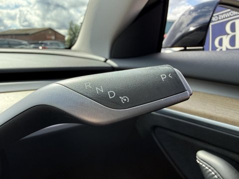 Tesla Model 3 Saloon 4dr Electric Auto RWD (241 bhp) 34