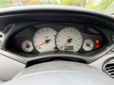 Ford Focus 2.0 Focus ST170 5dr 9