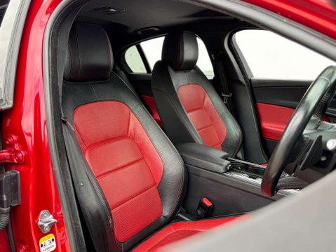 Jaguar XE 2.0 XE R-Sport D Auto 4dr 13