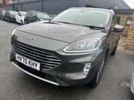 Ford Kuga TITANIUM 9