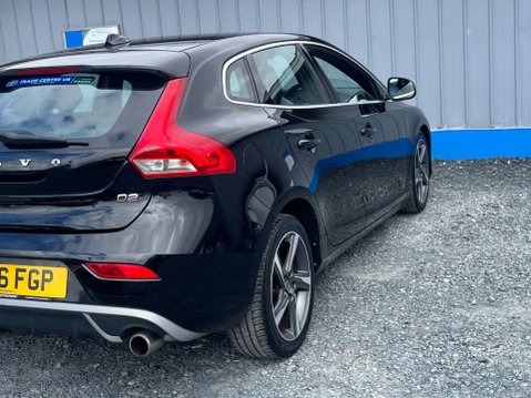 Volvo V40 2.0 D2 R-Design Euro 6 (s/s) 5dr 63