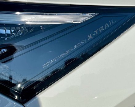 Nissan X-Trail 1.5 X-Trail Acenta Premium MHEV CVT 5dr 80