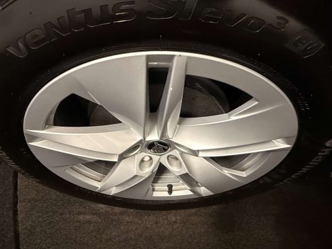 Skoda Enyaq Enyaq iV 60 Nav Loft 5dr 40