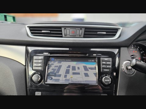 Nissan Qashqai TEKNA DIG-T 27