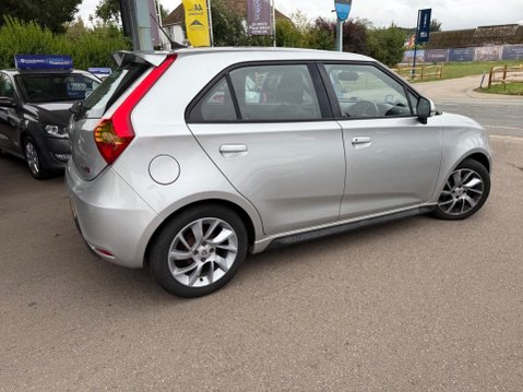 MG MG3 1.5 VTi-TECH 3Form Sport Euro 5 5dr 6