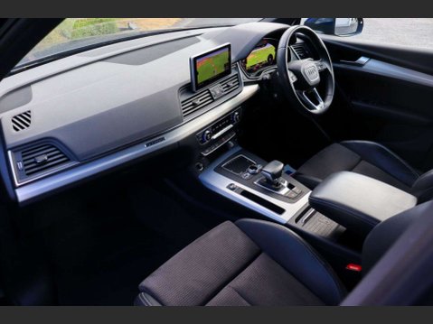 Audi Q5 2.0 TDI 40 S line SUV 5dr Diesel S Tronic quattro Euro 6 (s/s) (190 ps) 4