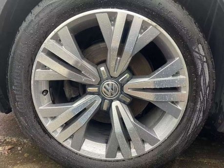 Volkswagen Passat 2.0 TDI Alltrack Estate 5dr Diesel DSG 4Motion Euro 6 (s/s) (190 ps) 9