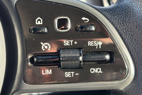 Mercedes-Benz Sprinter 315 Cdi L3 H2 Progressive Welfare / Mess Unit with Toilet 32
