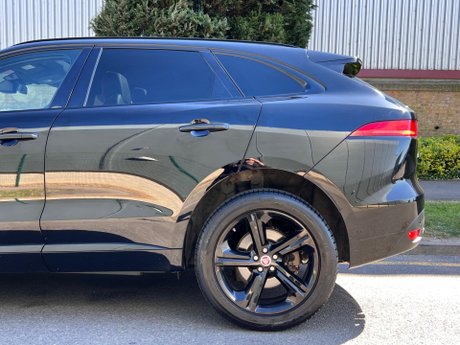 Jaguar F-Pace 2.0 D180 R-Sport Auto AWD Euro 6 (s/s) 5dr 50