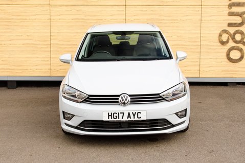 Volkswagen Golf SV GT TSI 5