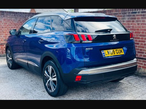 Peugeot 3008 1.2 PureTech GPF Allure SUV 5dr Petrol EAT Euro 6 (s/s) (130 ps) 6