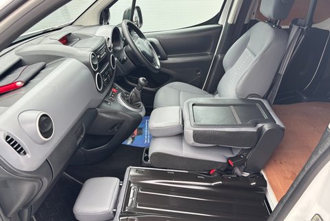 Citroen Berlingo 850 LX L1 90 ps HDi Panel Van - Air Con / Twin Side Loading Doors 18