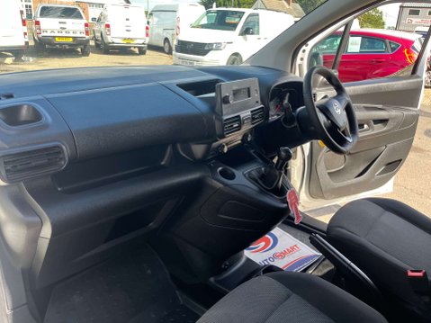 Vauxhall Combo 1.6 Combo 2000 Edition 34