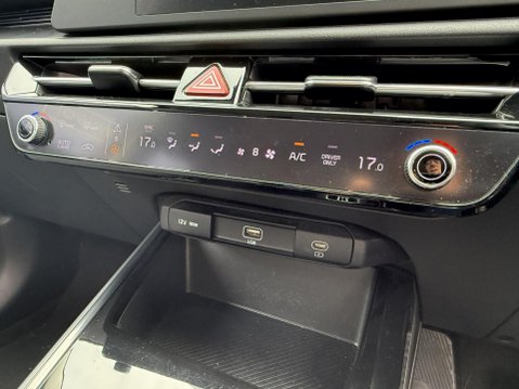 Kia Niro 64.8kWh 2 SUV 5dr Electric Auto (201 bhp) 42