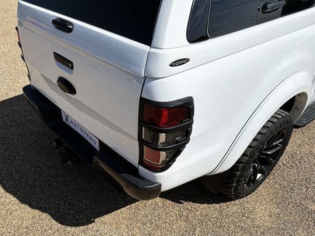 Ford Ranger WILDTRAK 4X4 DCB TDCI 24