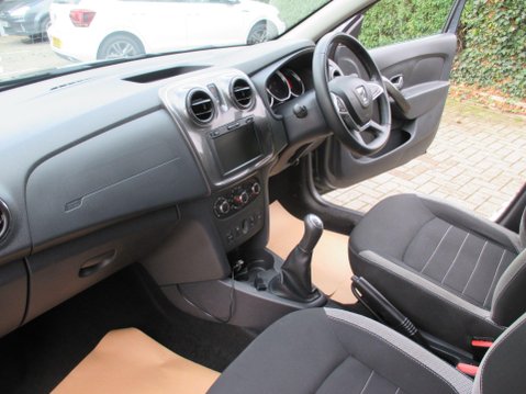 Dacia Sandero Stepway 0.9 TCe Comfort Euro 6 (s/s) 5dr 11