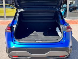 Nissan Qashqai 1.3 Qashqai N-Connecta DiG-T MHEV 5dr 63
