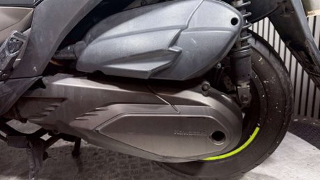 Kawasaki J300 2015 20K RUNNING MAXI SCOOTER PROJECT BIKE 300CC A2 11