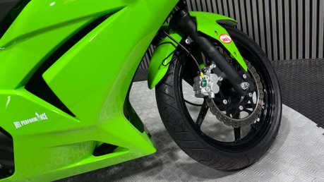 Kawasaki Ninja 250 EX 2008 ONLY 160 MILES OUTSTANDING CONDITION A2 READY 250CC 17