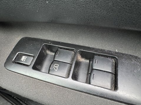 Nissan Qashqai 1.6 Visia 2WD 5dr 13