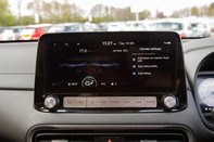 Hyundai KONA PREMIUM 26