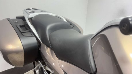 BMW R 1200 RT 2008 51K LUGGAGE GREAT WORKING ORDER 1200CC TOURER 24