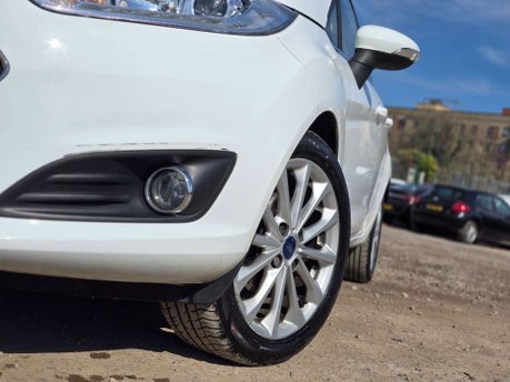 Ford Fiesta 1.0T EcoBoost Titanium X Hatchback 5dr Petrol Powershift Euro 6 (100 ps) 28