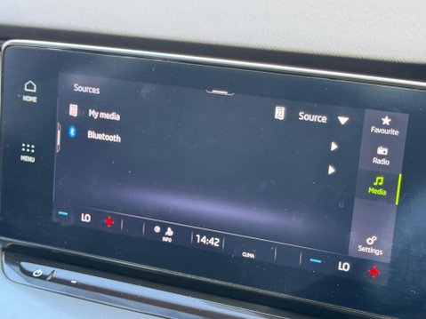 Skoda Octavia 2.0 TDI SE Technology Euro 6 (s/s) 5dr 23