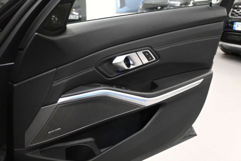BMW 3 Series 3.0 M340i xDrive MHEV Auto 4WD 4dr 32