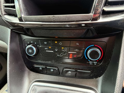 Ford Transit Connect 1.5 Transit Connect 200 Limited TDCi 59