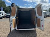 Ford Transit Custom SWB L1H1 [SOLD SM] Low Roof Limited 280 Air Con Alloys Sensors EURO 6 8